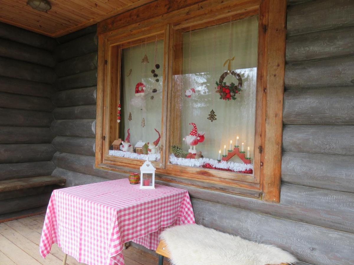 Guest House Leveri Valgalciems エクステリア 写真