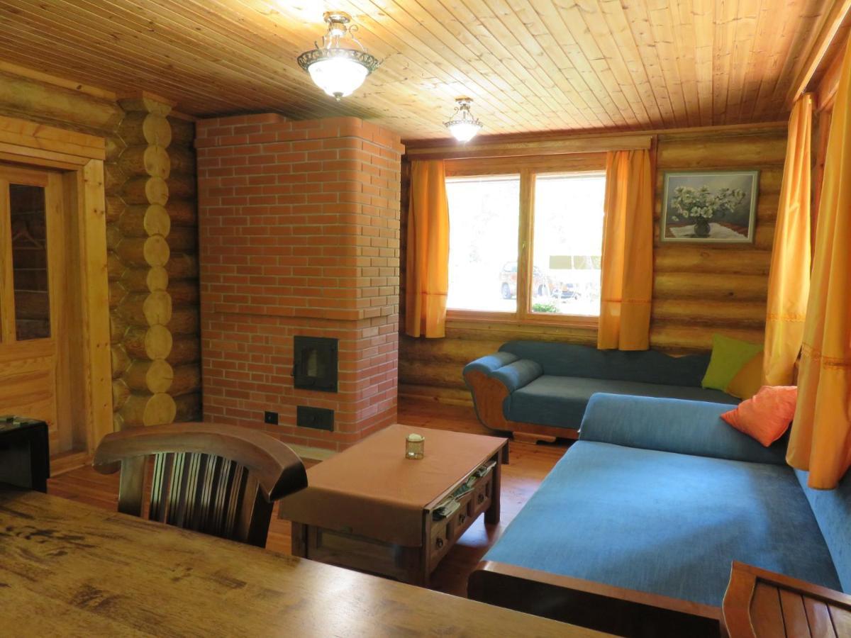 Guest House Leveri Valgalciems エクステリア 写真