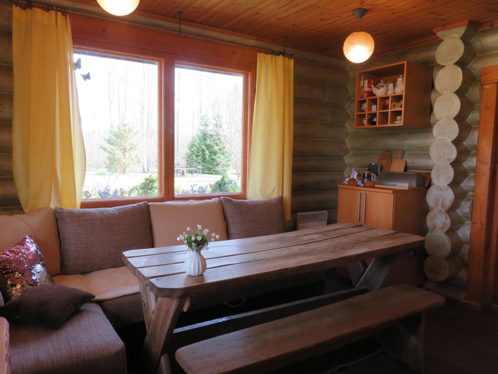 Guest House Leveri Valgalciems エクステリア 写真